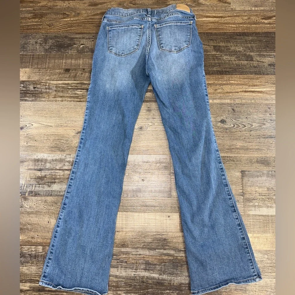 Abercrombie Kids Low Rise Bootcut Jeans Medium Wash Frayed Bow Detail Size 15/16